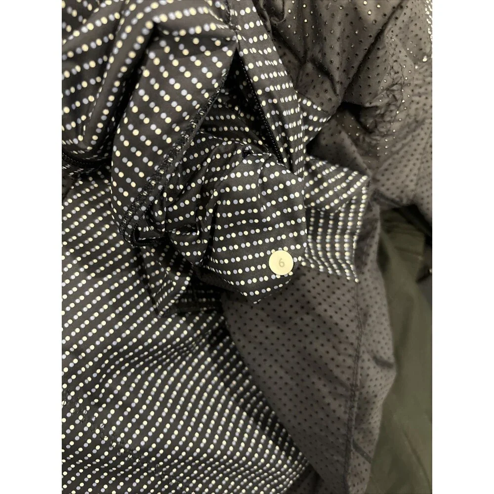 Lululemon Vent It Out Jacket Double Dot Navy Blue Lullaby / Navy Blue Size 6 - Picture 14 of 14
